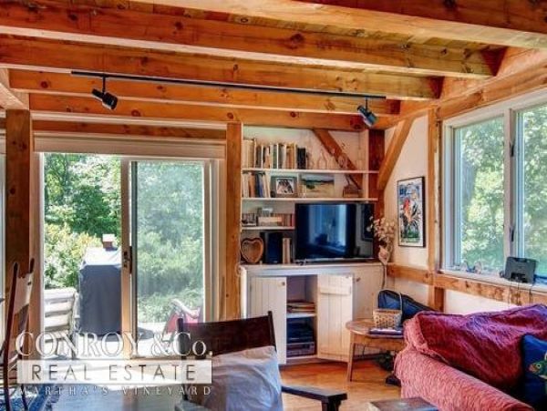 Cape Cod Home 994327