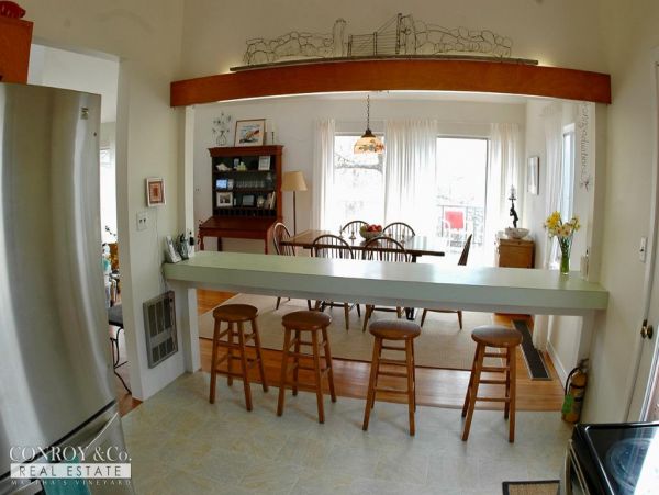 Cape Cod Home 994331