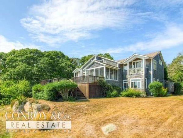 Cape Cod Home 994332