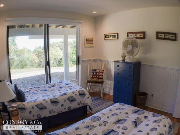 Cape Cod Home 994333
