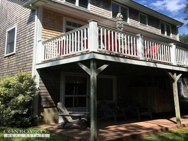 Cape Cod Home 994334
