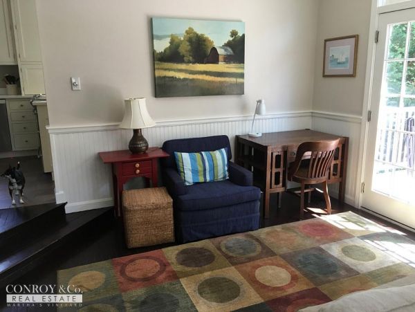 Cape Cod Home 994334