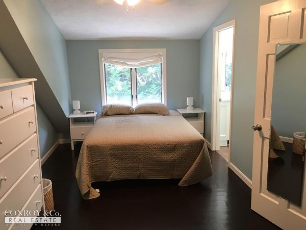 Cape Cod Home 994334