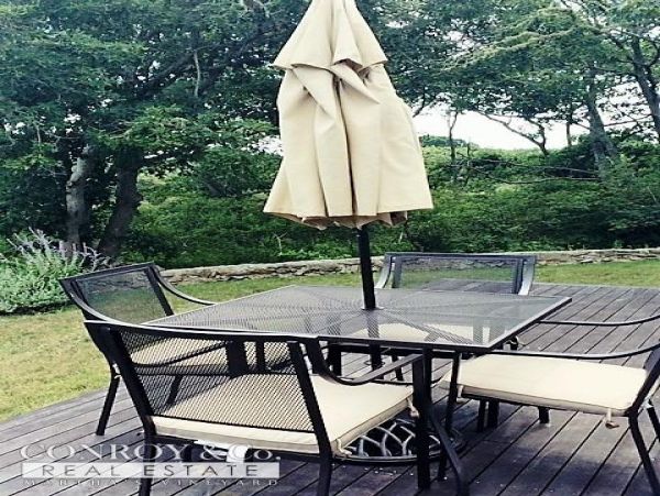 Cape Cod Home 994338