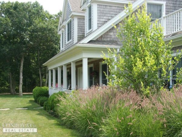 Cape Cod Home 994340