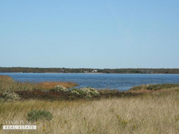 Cape Cod Home 994340