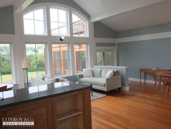 Cape Cod Home 994341