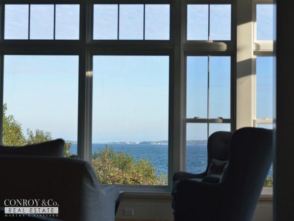 Cape Cod Home 994343