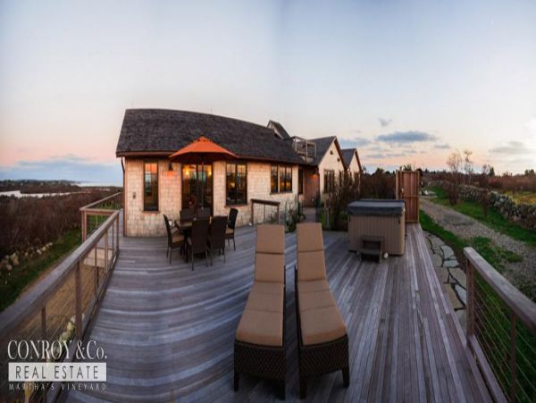 Cape Cod Home 994346
