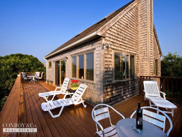 Cape Cod Home 994356