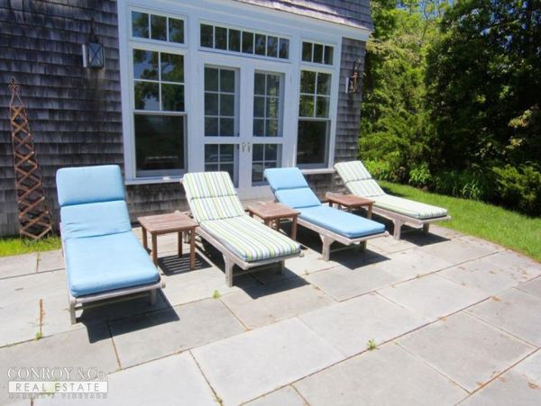 Cape Cod Home 994357