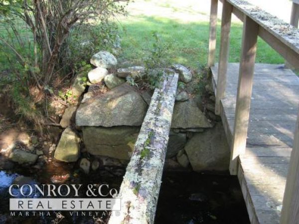 Cape Cod Home 994359