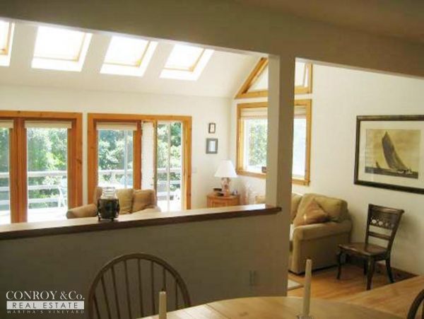 Cape Cod Home 994360