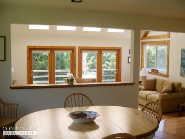 Cape Cod Home 994360