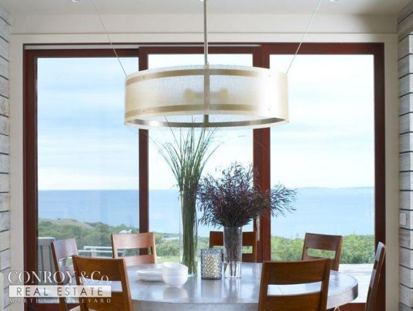 Cape Cod Home 994361