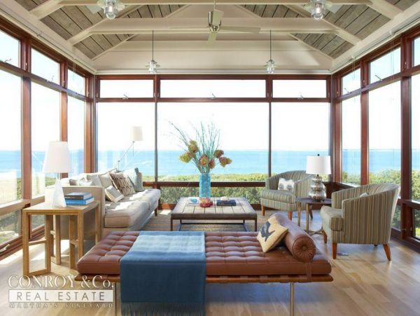 Cape Cod Home 994361