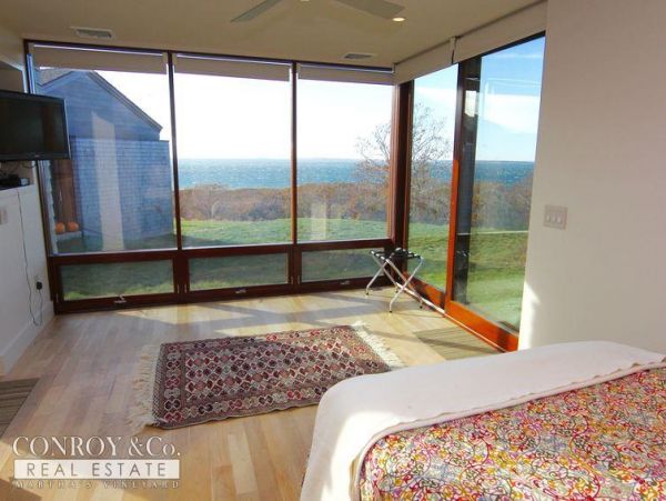 Cape Cod Home 994361