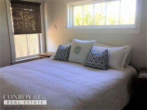 Cape Cod Home 994362