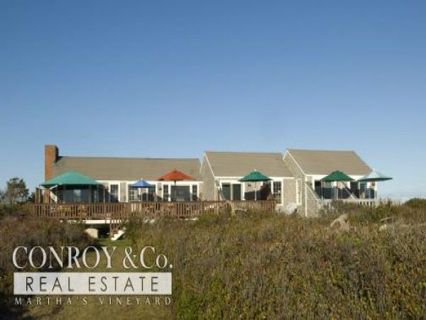 Cape Cod Home 994364