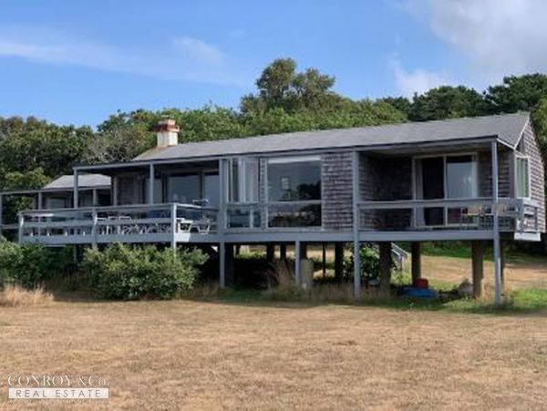 Cape Cod Home 994365