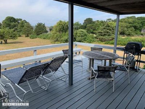 Cape Cod Home 994365