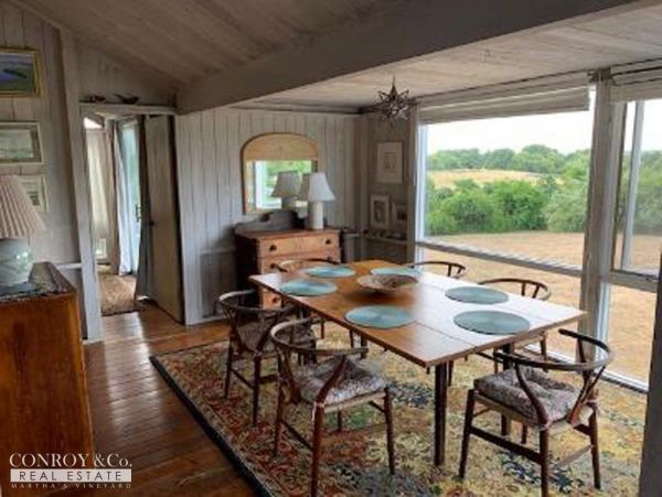 Cape Cod Home 994365