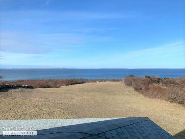 Cape Cod Home 994369