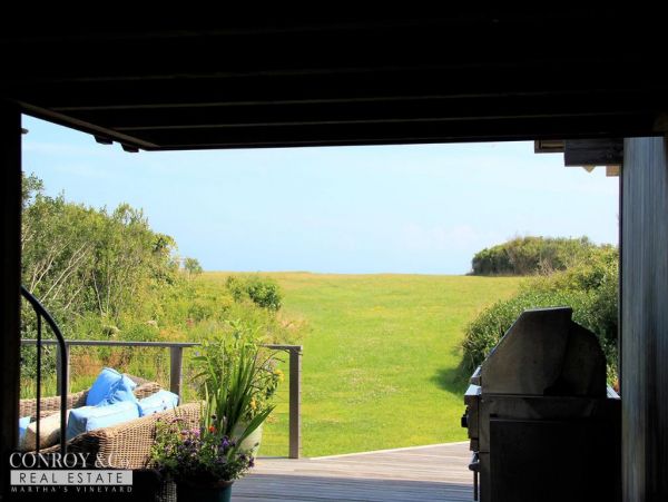 Cape Cod Home 994370
