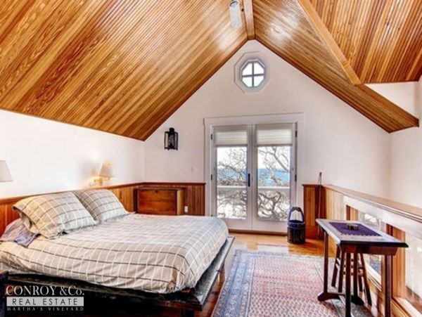 Cape Cod Home 994371
