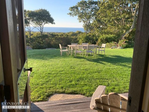 Cape Cod Home 994373