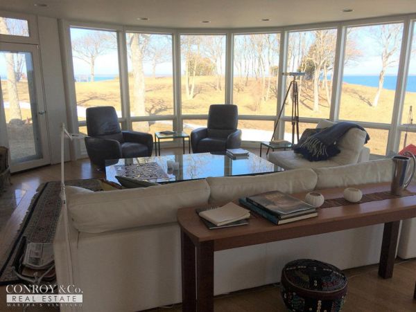 Cape Cod Home 994374