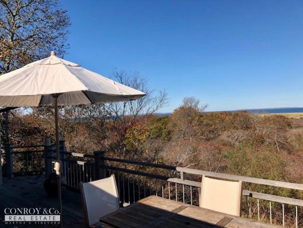 Cape Cod Home 994378