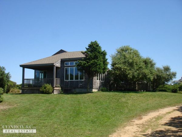 Cape Cod Home 994390
