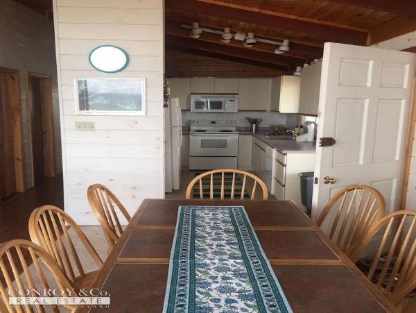 Cape Cod Home 994394
