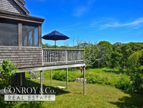 Cape Cod Home 994395