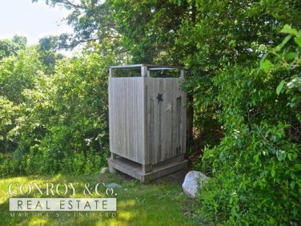 Cape Cod Home 994395