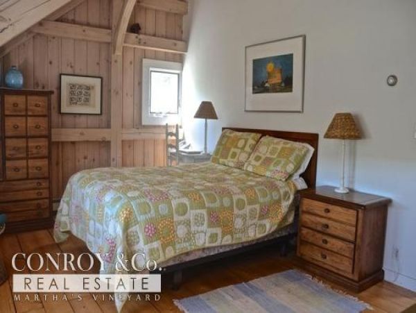 Cape Cod Home 994395