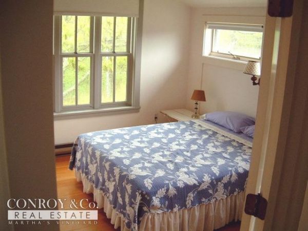 Cape Cod Home 994397