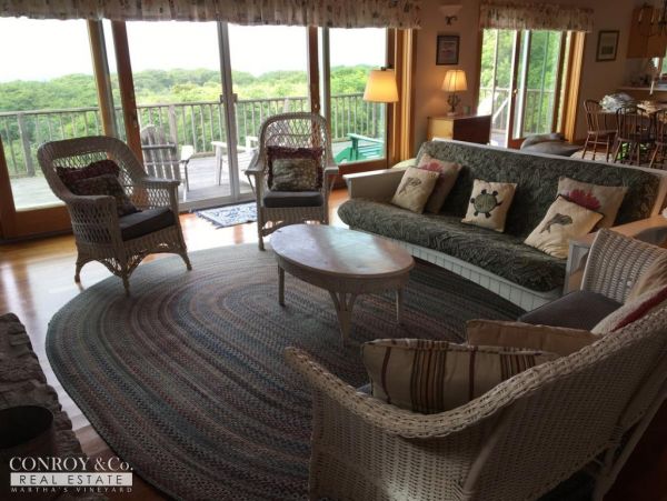 Cape Cod Home 994400