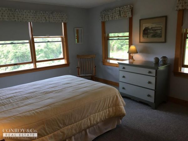Cape Cod Home 994400