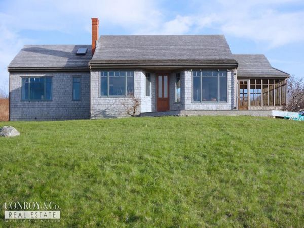 Cape Cod Home 994401