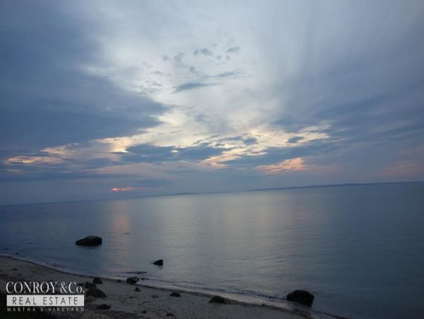 Cape Cod Home 994401