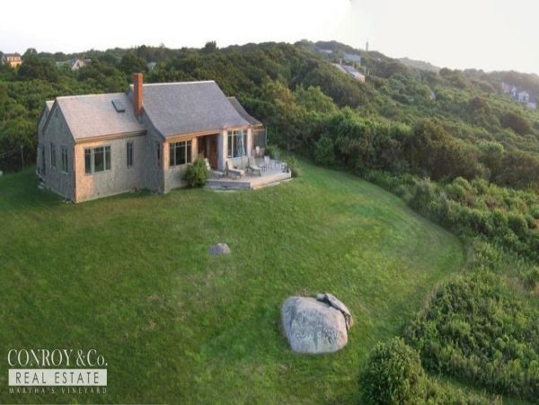 Cape Cod Home 994401