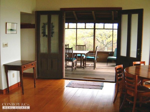 Cape Cod Home 994401
