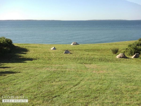 Cape Cod Home 994401