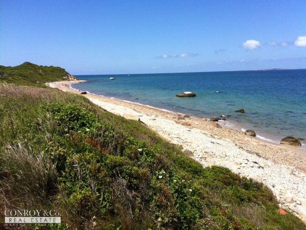 Cape Cod Home 994401