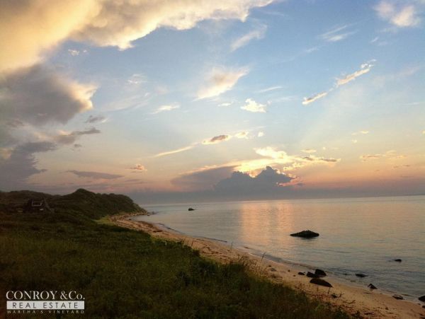 Cape Cod Home 994401