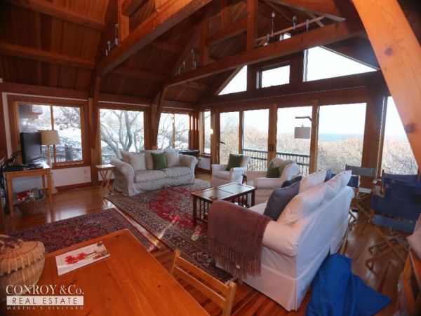 Cape Cod Home 994404