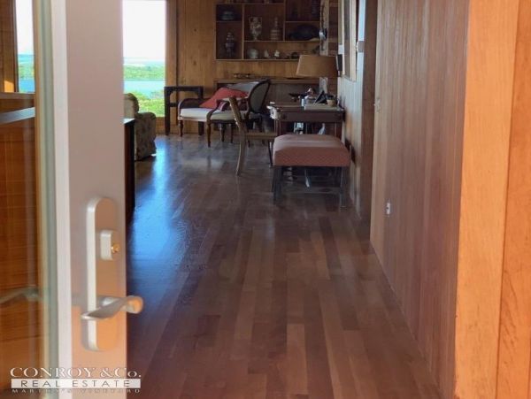Cape Cod Home 994408