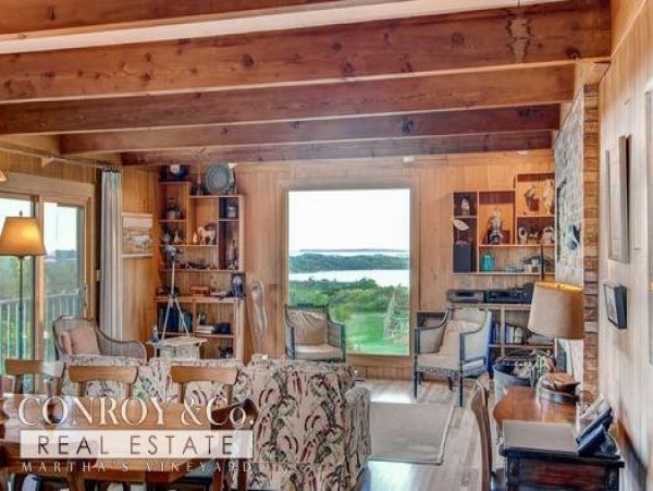 Cape Cod Home 994408